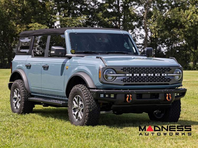 Ford Bronco Running Boards - BA2 Side Steps - Rough Country - 4 Door